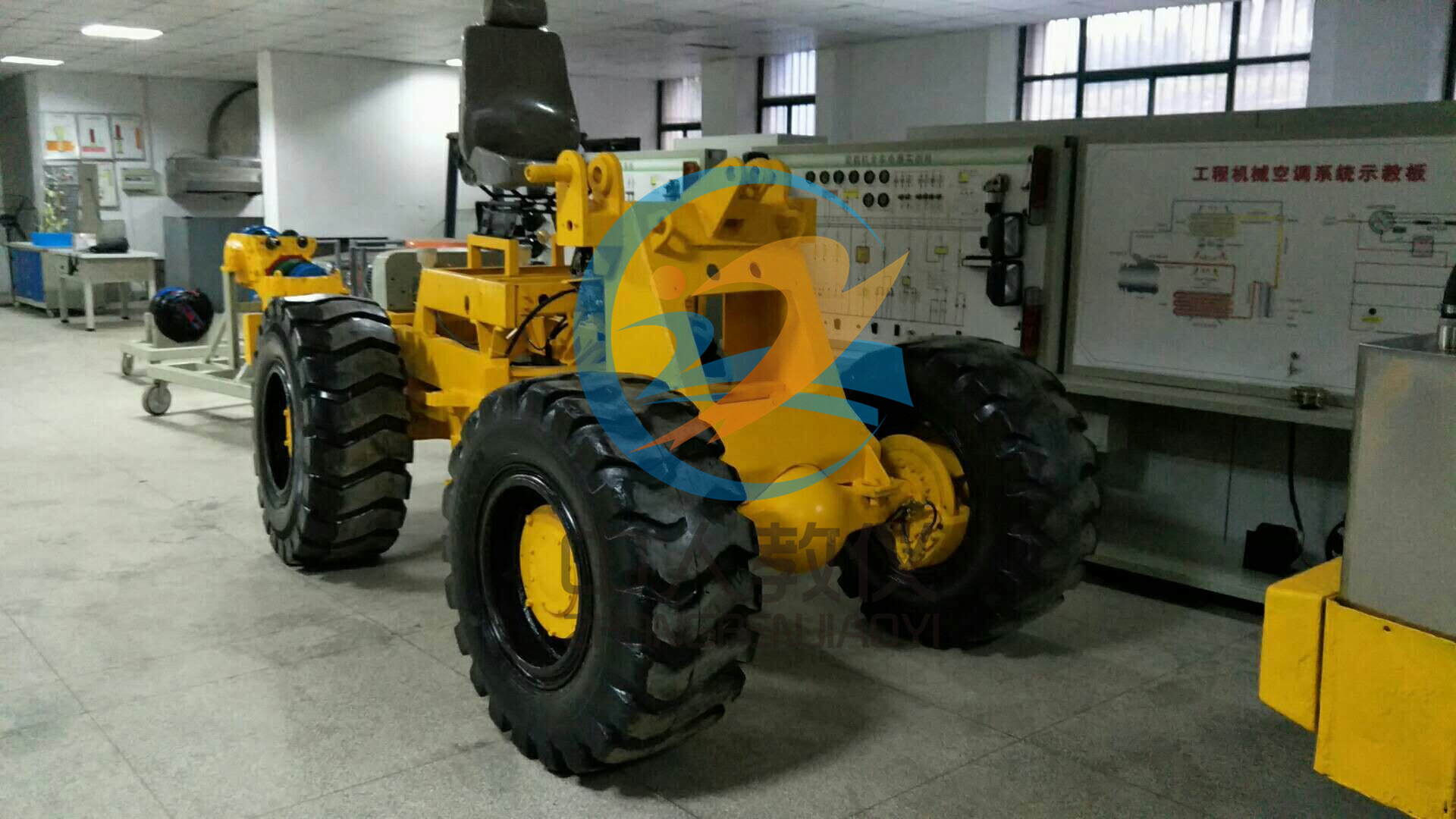 槽輪機(jī)構(gòu)的實(shí)際應(yīng)用實(shí)例圖解大全,調(diào)節(jié)機(jī)器周期性速度波動的方法(圖3) 槽輪機(jī)構(gòu)的實(shí)際應(yīng)用實(shí)例圖解大全,調(diào)節(jié)機(jī)器周期性速度波動的方法(圖3)